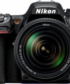 NIKON D7500 KIT AF-S DX Spiegelreflexkamera