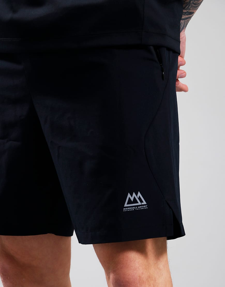marshall artist nevis short black